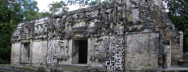 Site maya de Chicanna, Ruta Becan, www.terre-maya.com